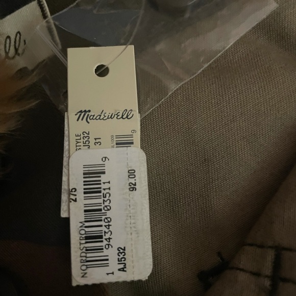 NWT Madewell Camo Shorts - Picture 3 of 8